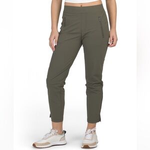 Tommy Bahama Olive Green Women's Golf Pants